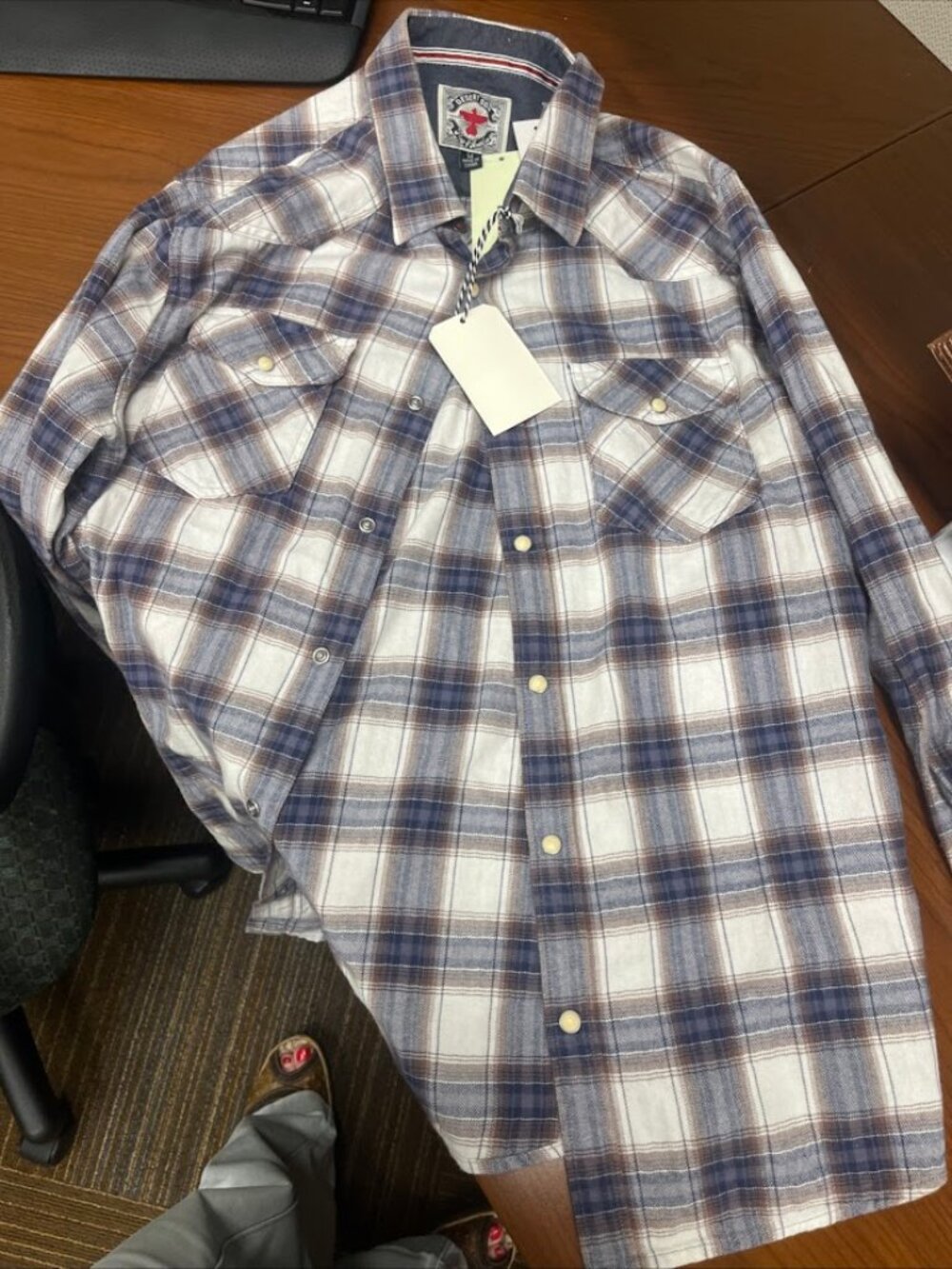 BRAND NWT FLAG & ANTHEM DESERT & SON FLANNEL SHIRT SIZE MEDIUM
